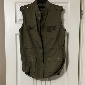 Forever 21 Olive Green Utility Vest